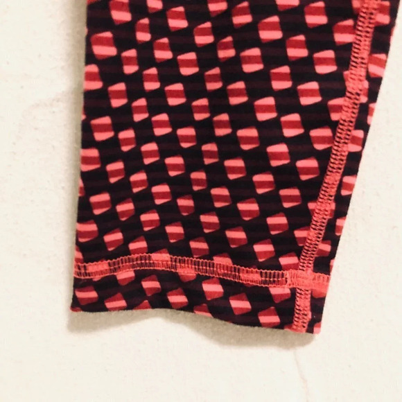 Lululemon Size 4  Wunder Under Leggings - Picture 6 of 16